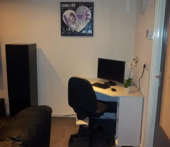 Bed & Kitchen Semesterbostad